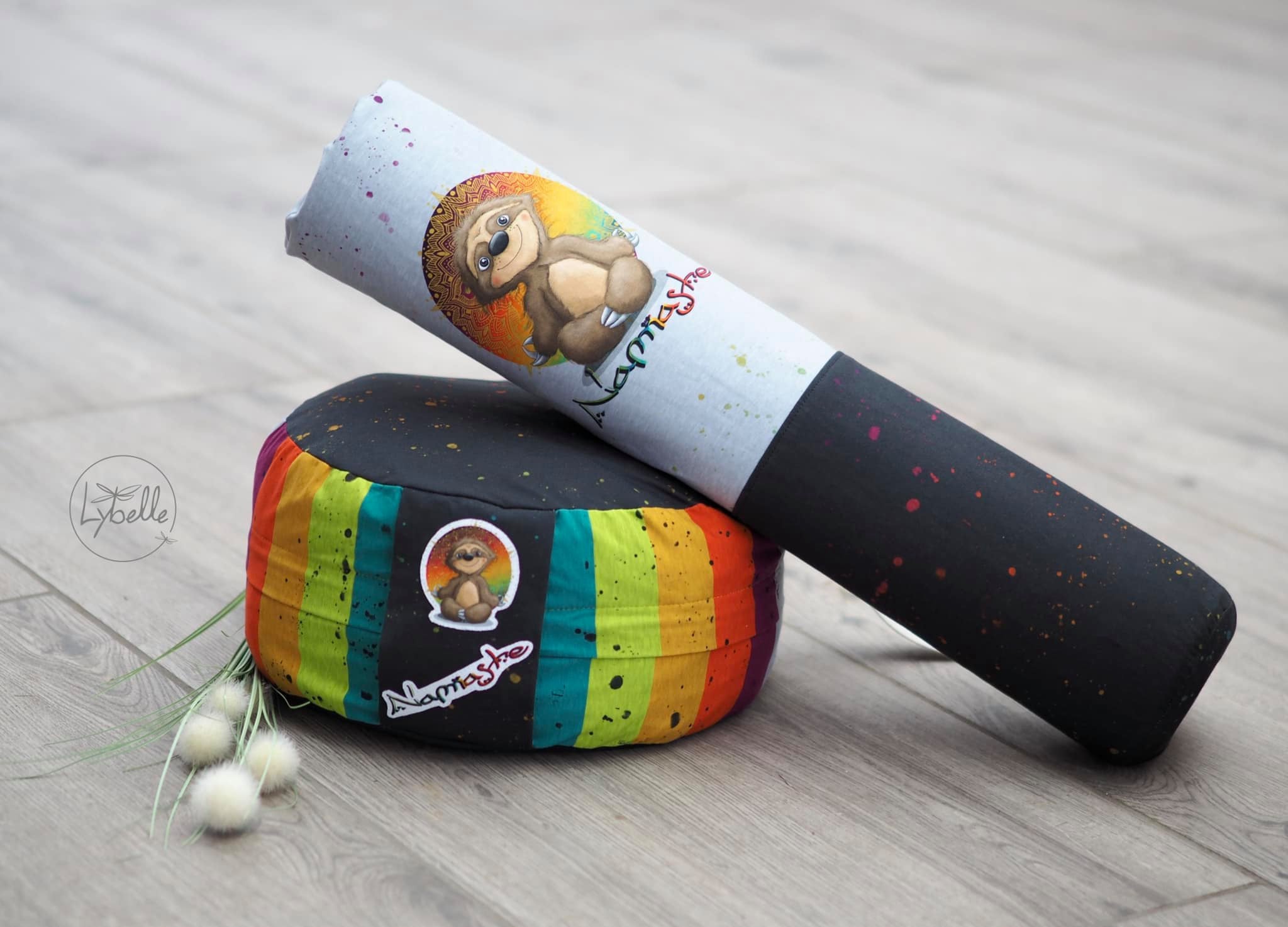 Bio-Sommersweat Faultier Namaste hellgrau meliert