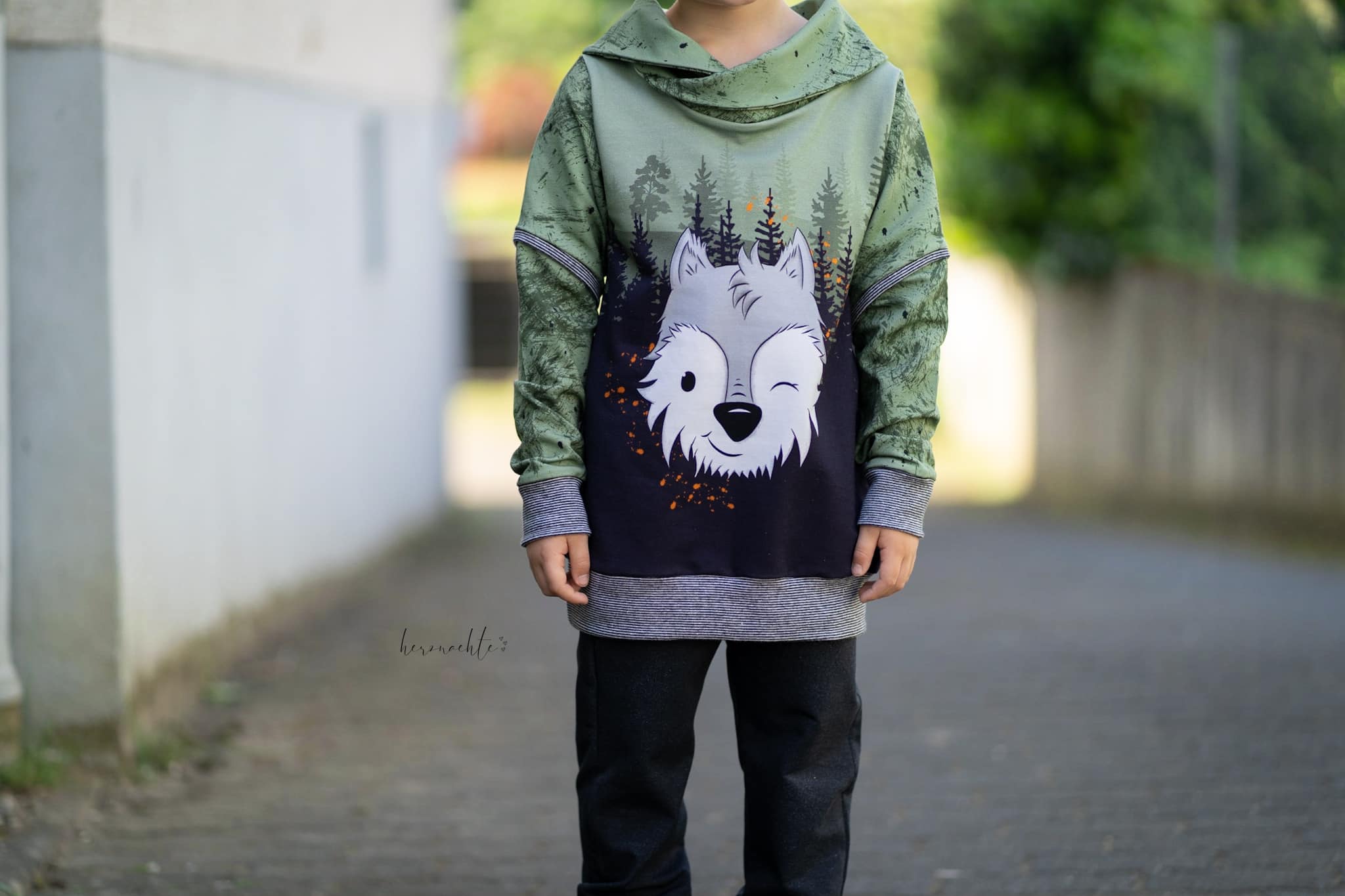 Bio-Sommersweat Limited Edition Waldfreunde Wolfi Wolf grün - Rapport ca. 60-65cm lang