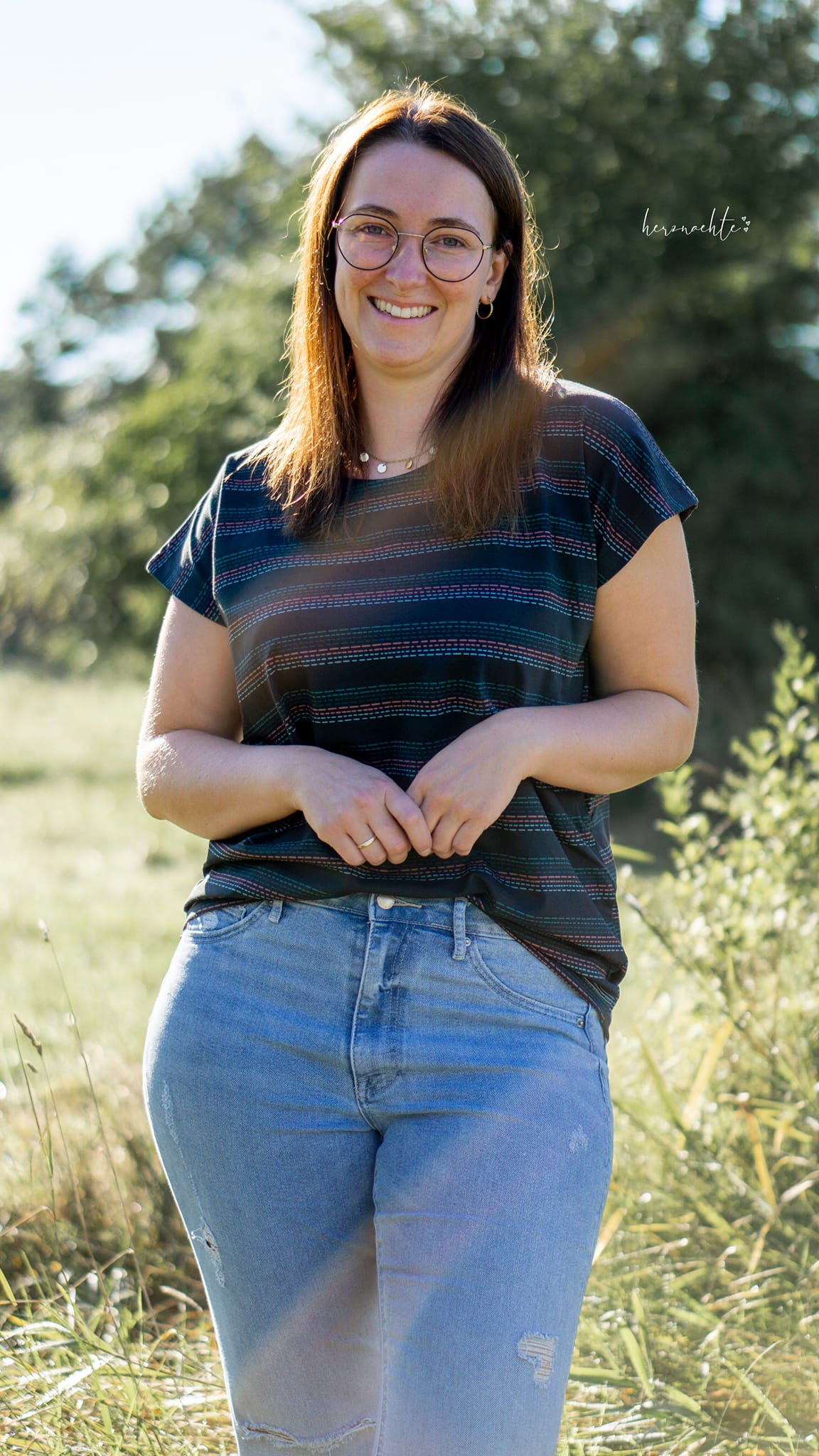 0,5m Bio-Jersey Charlie "Big Hug" Stripes dunkelgrau