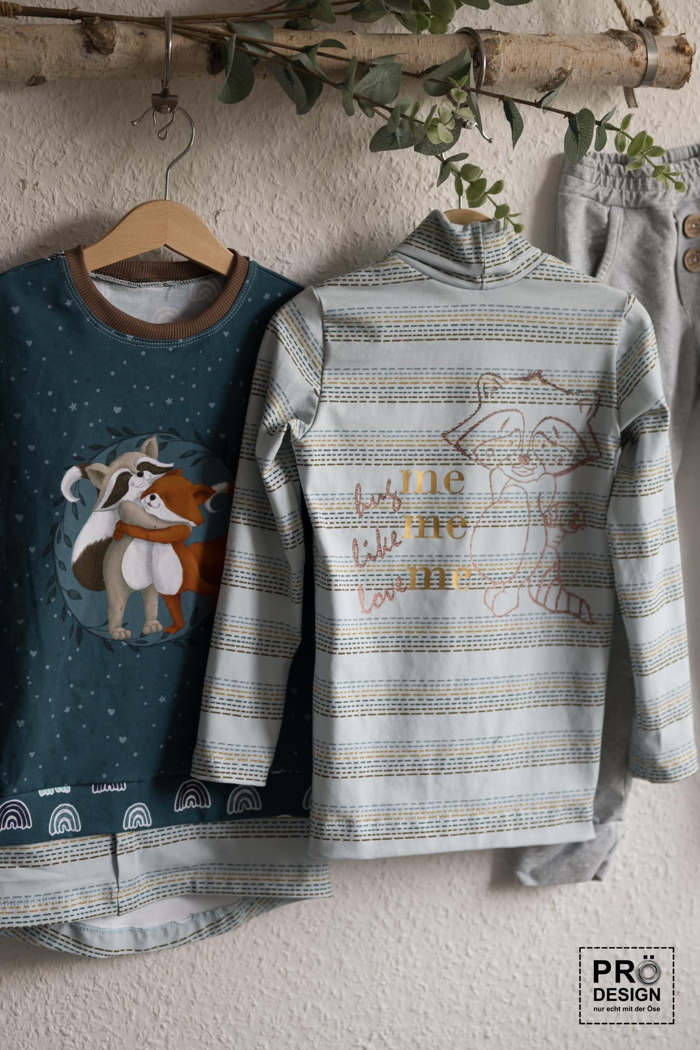 0,5m Bio-Jersey Charlie "Big Hug" Stripes babyblaugrau