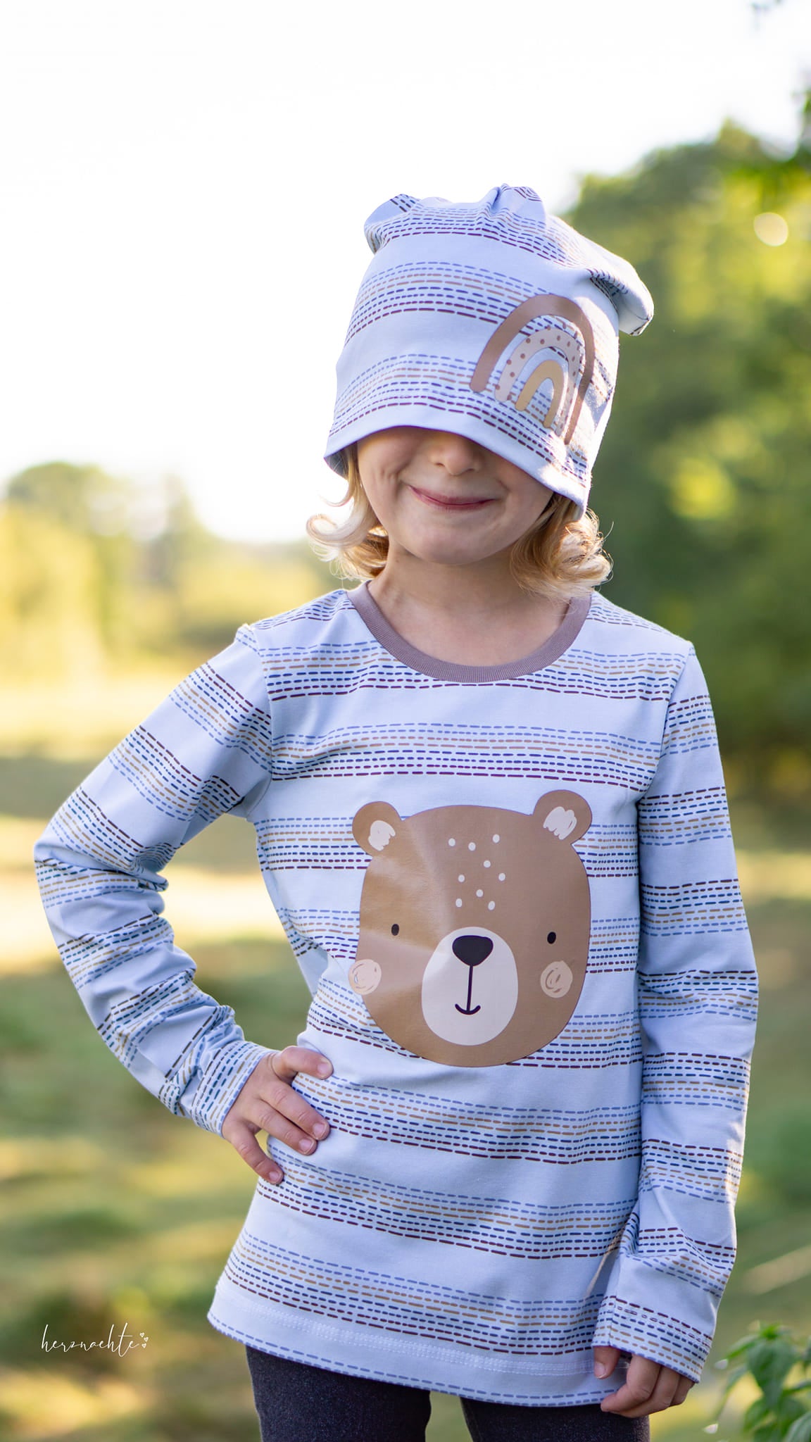 0,5m Bio-Jersey Charlie "Big Hug" Stripes babyblaugrau