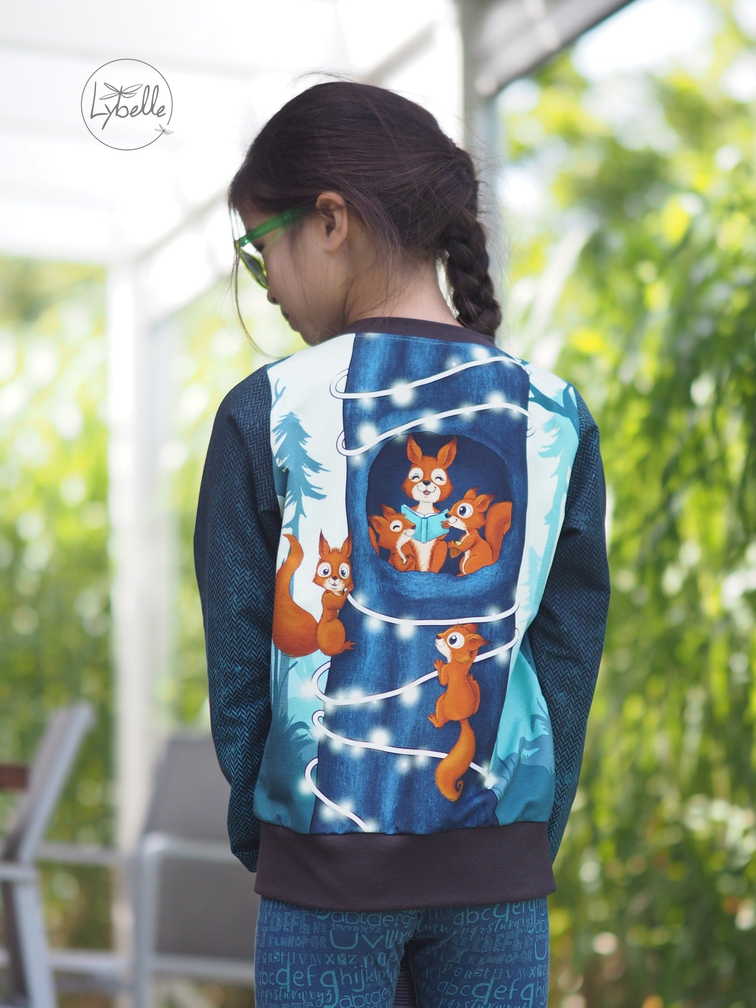 Bio-Sommersweat Eichhörnchenliebe royalblue