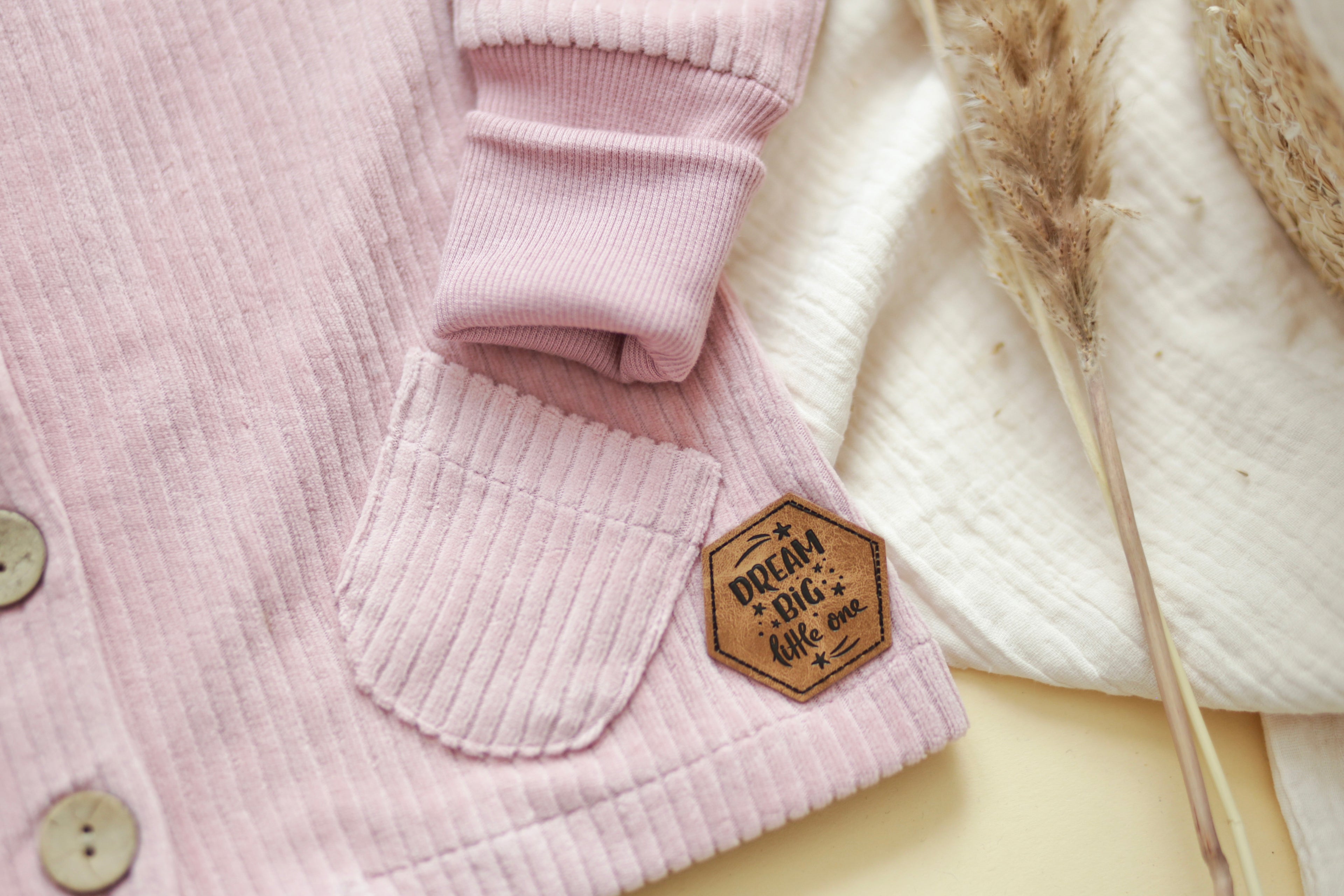 Cord-Knopfjacke altrosa