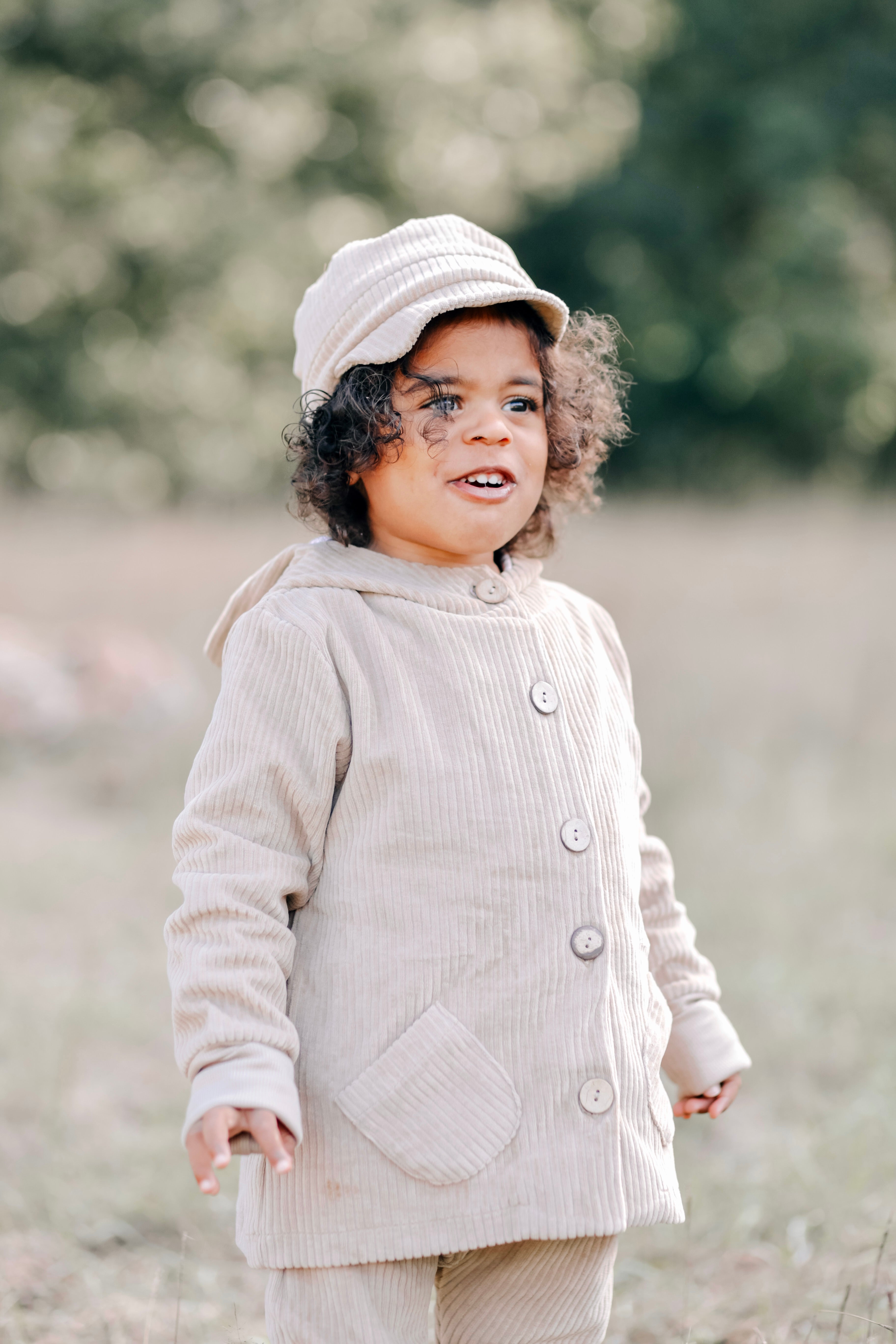 Cord-Knopfjacke beige