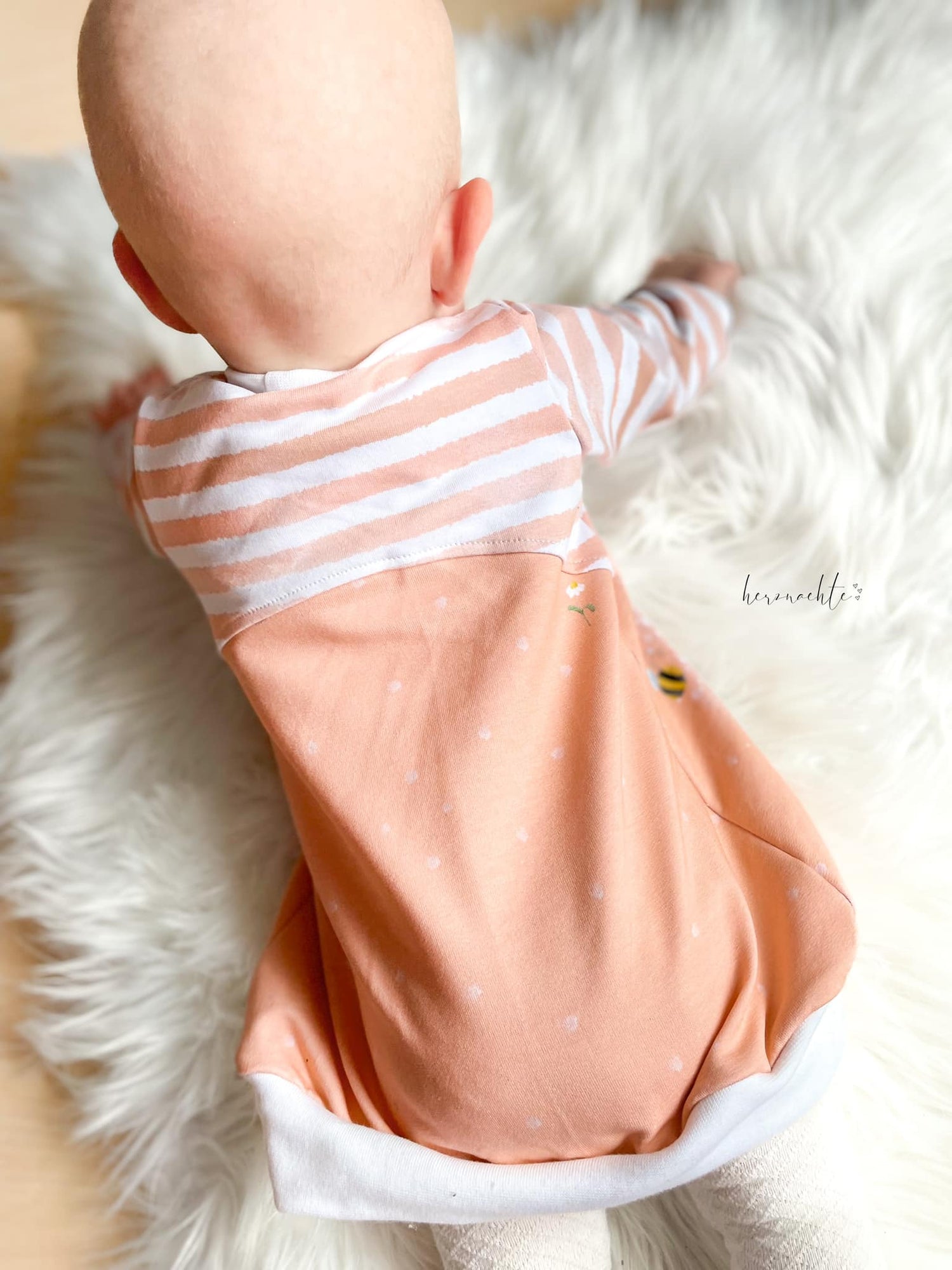0,5m Bio-Sommersweat Little Fox Punkte peach