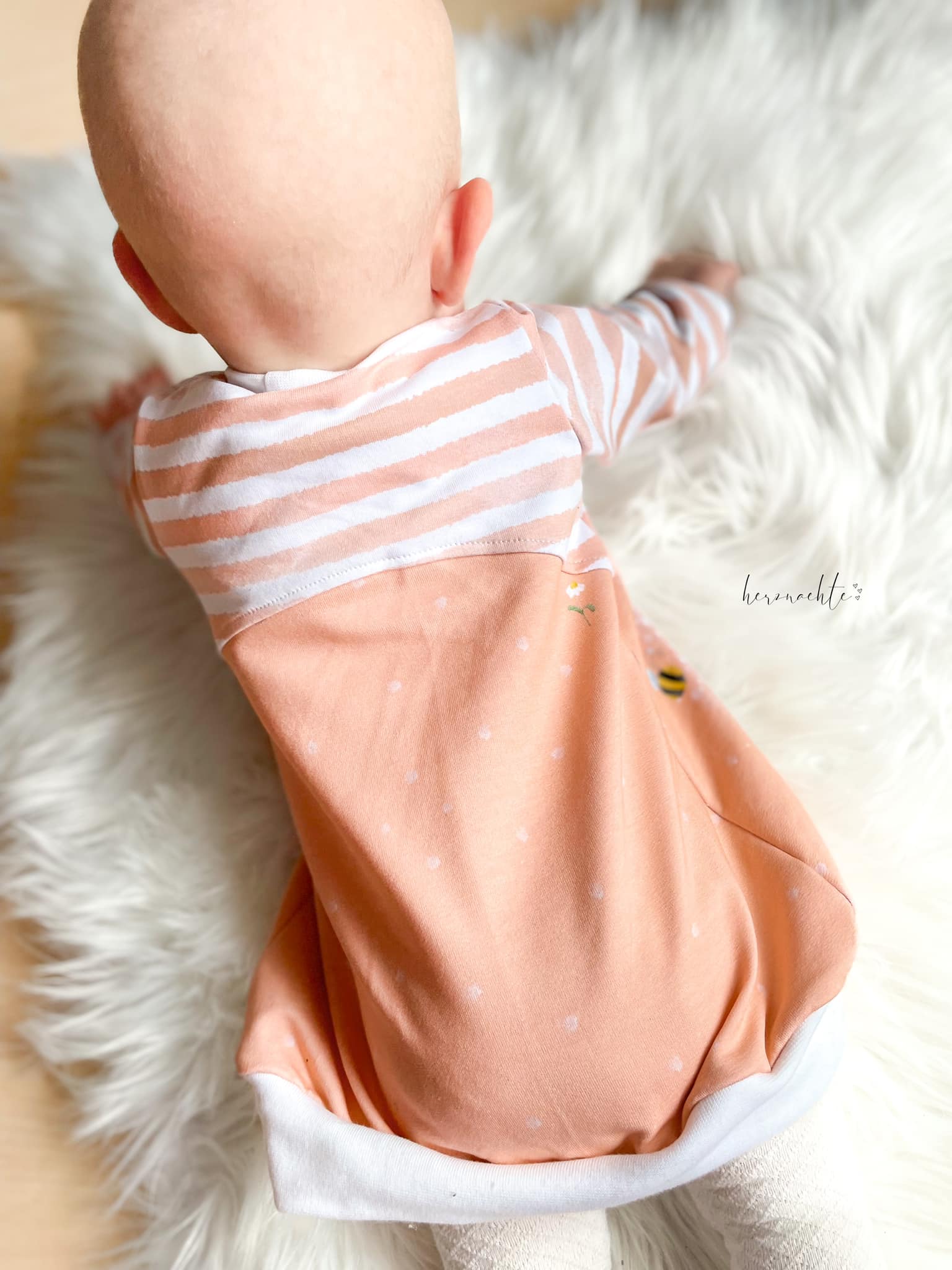 0,5m Bio-Sommersweat Little Fox Punkte peach