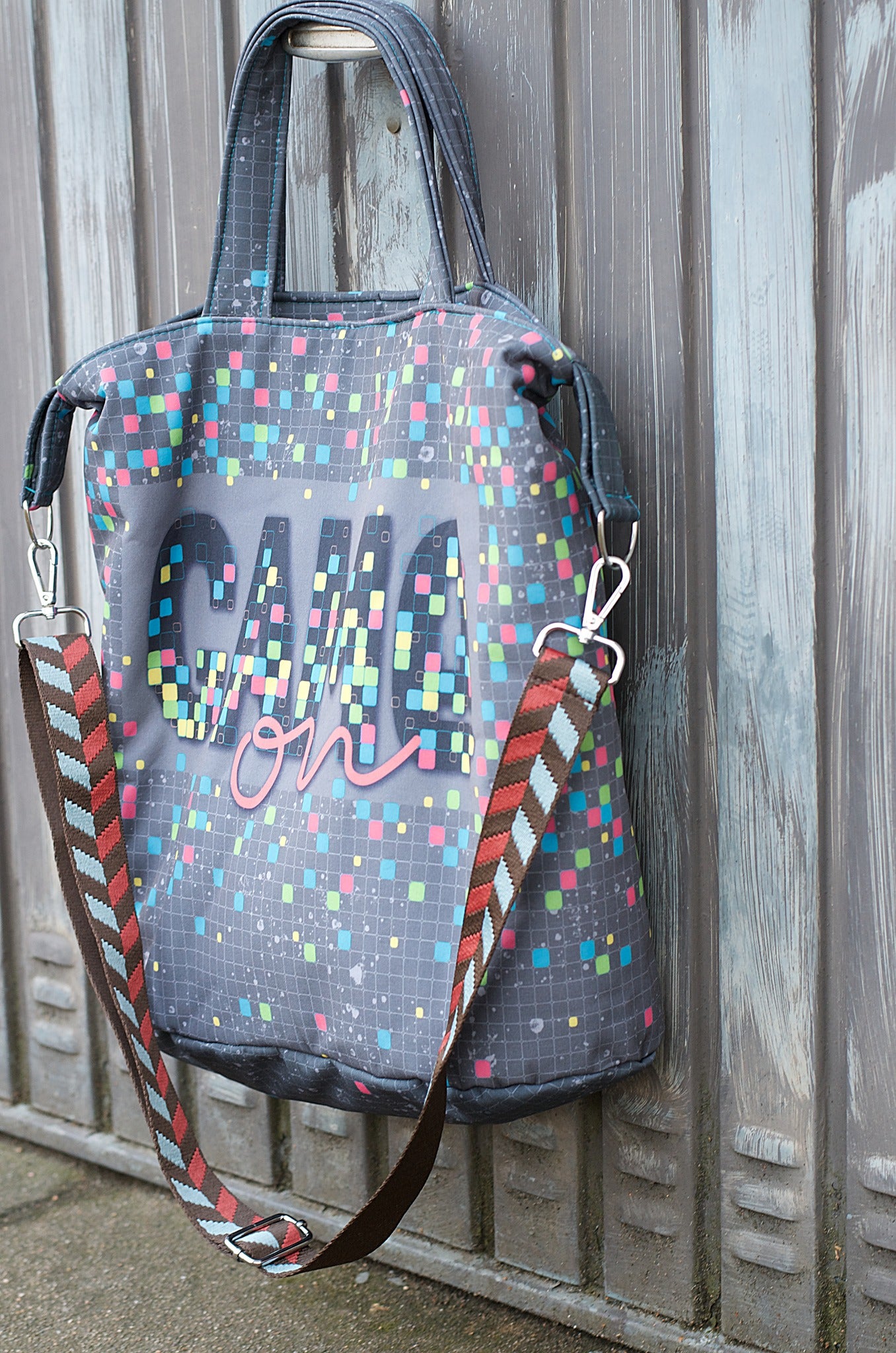 Softshell Game on neonbunt - Rapport ca. 85-90cm lang