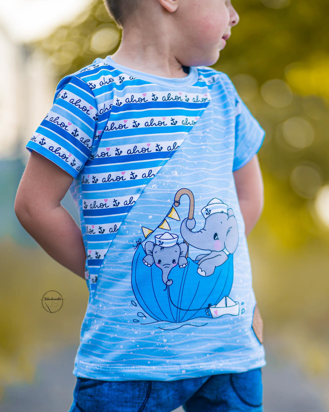 Bio-Jersey "Ahoi, kleiner Elefant" hell - Rapport ca. 60 cm (+/- 5 cm)