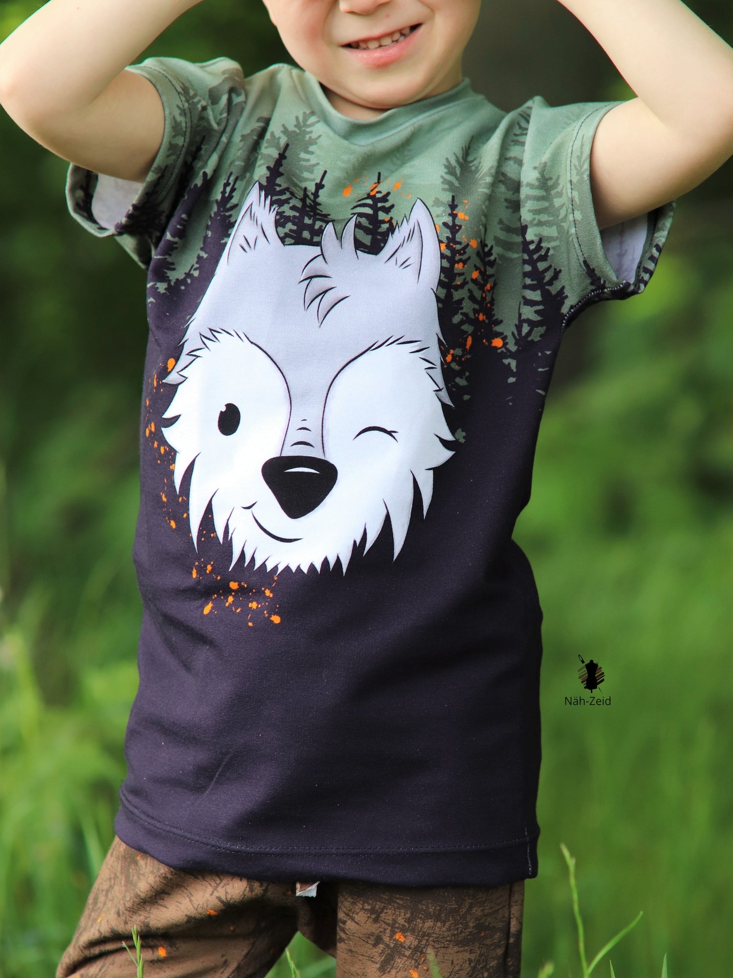 Bio-Sommersweat Limited Edition Waldfreunde Wolfi Wolf grün - Rapport ca. 60-65cm lang