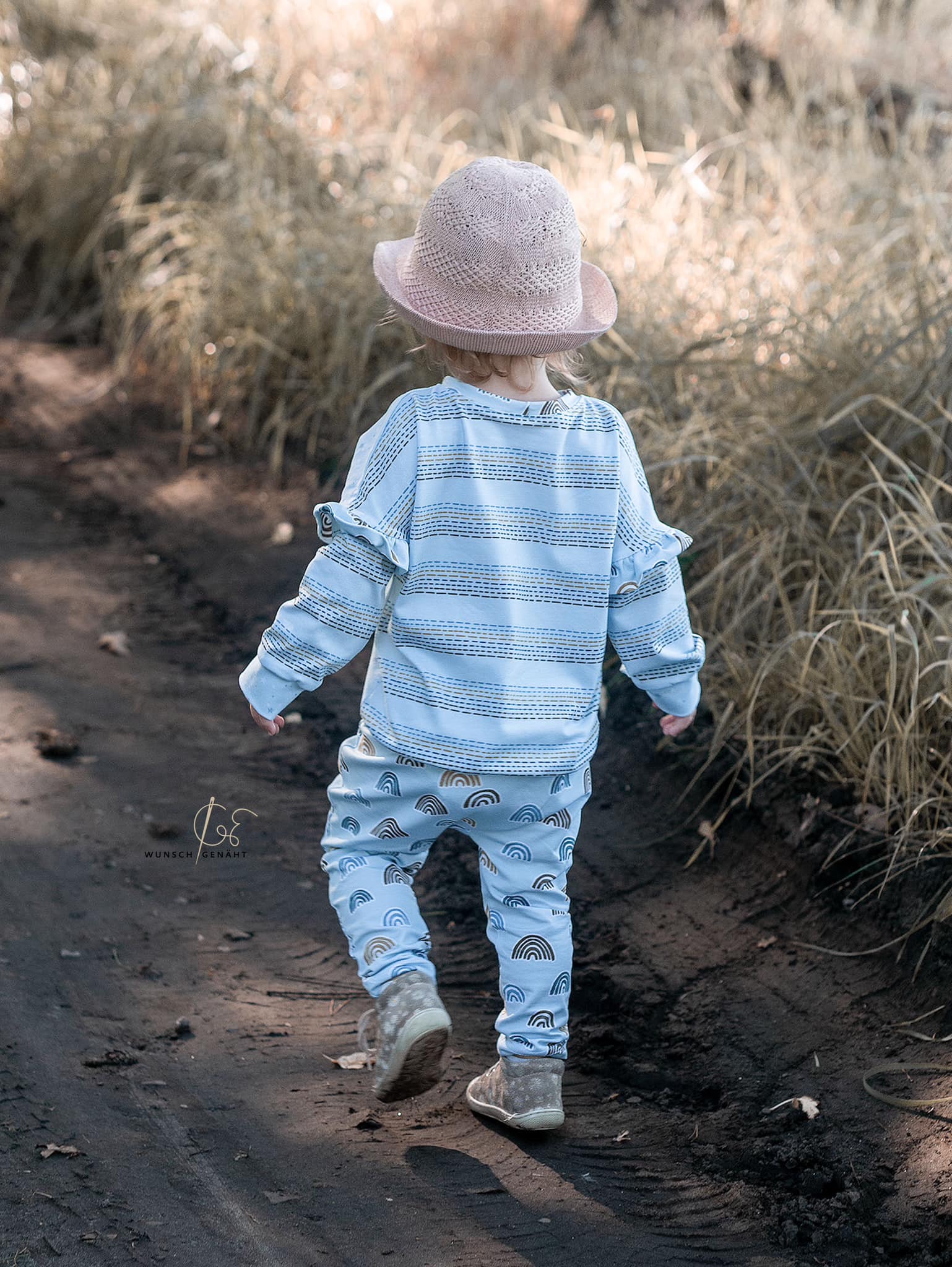 0,5m Bio-Jersey Charlie &quot;Big Hug&quot; Stripes babyblaugrau 