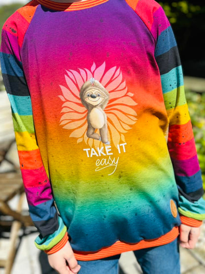 Bio-Jersey Hugo das Faultier &quot;Take it easy&quot; rainbow 