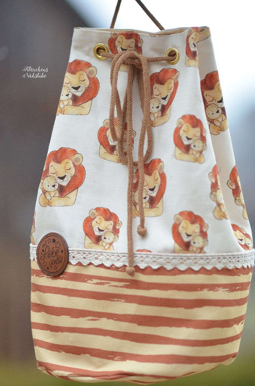 0,5m Bio-Canvas Löwenmama AOP