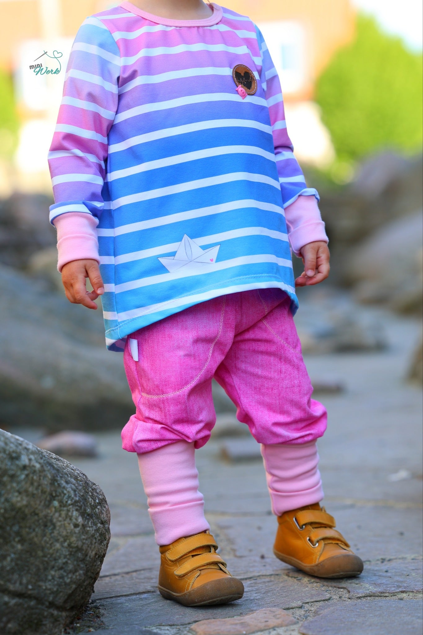 Bio-Jersey Fuchsmatrose blau-pink Streifen – Rapport ca. 58cm (+/- 5cm)