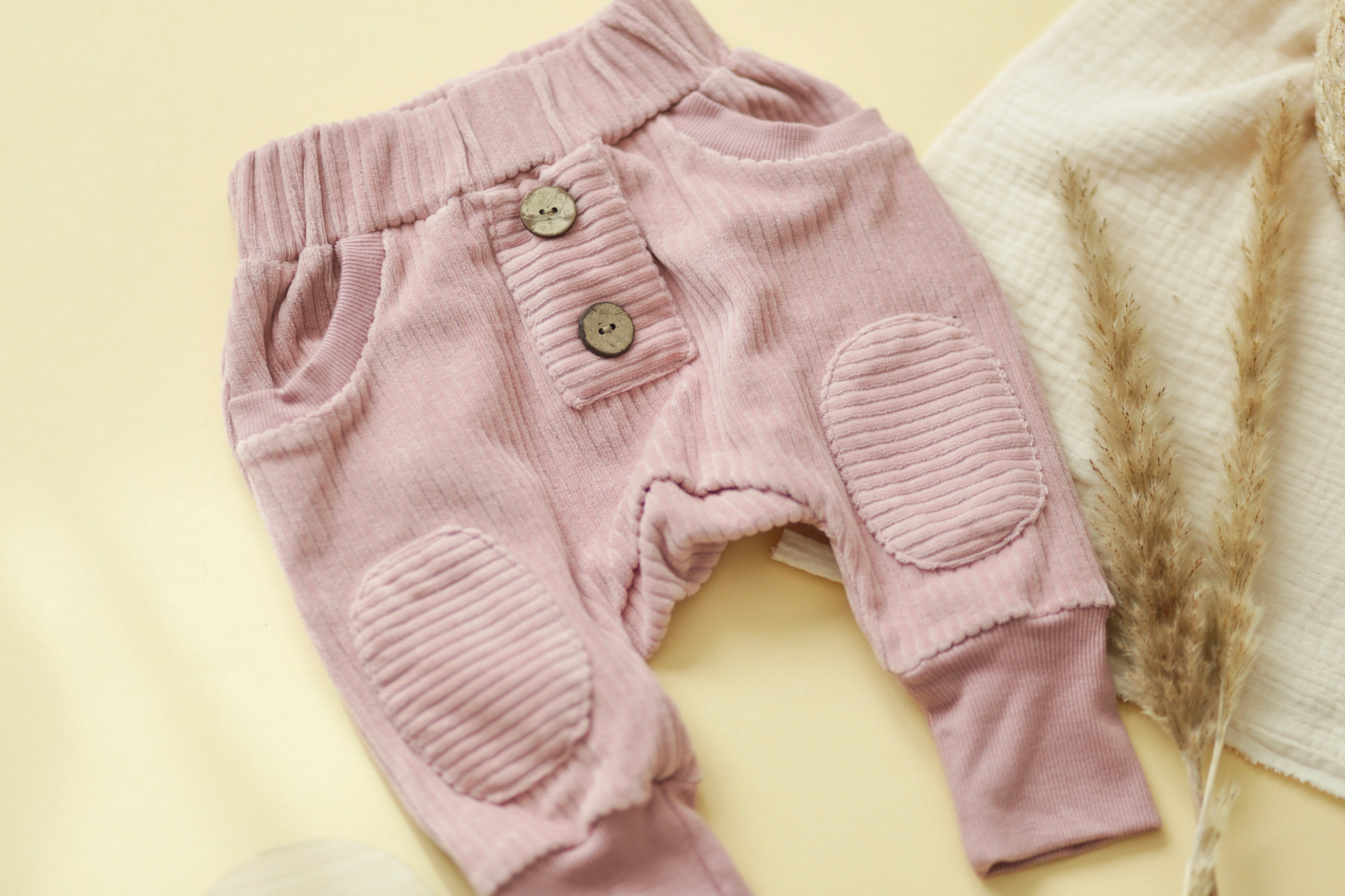 Cord-Hose (gerade Knopfleiste) altrosa 