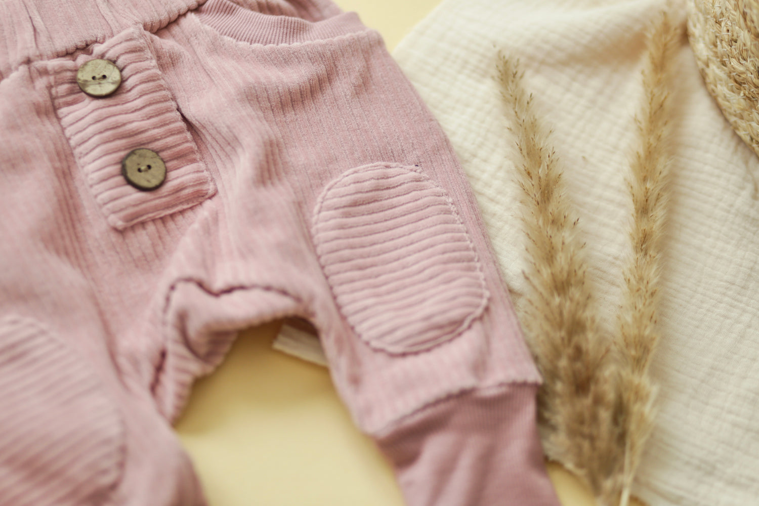 Cord-Hose (gerade Knopfleiste) altrosa 