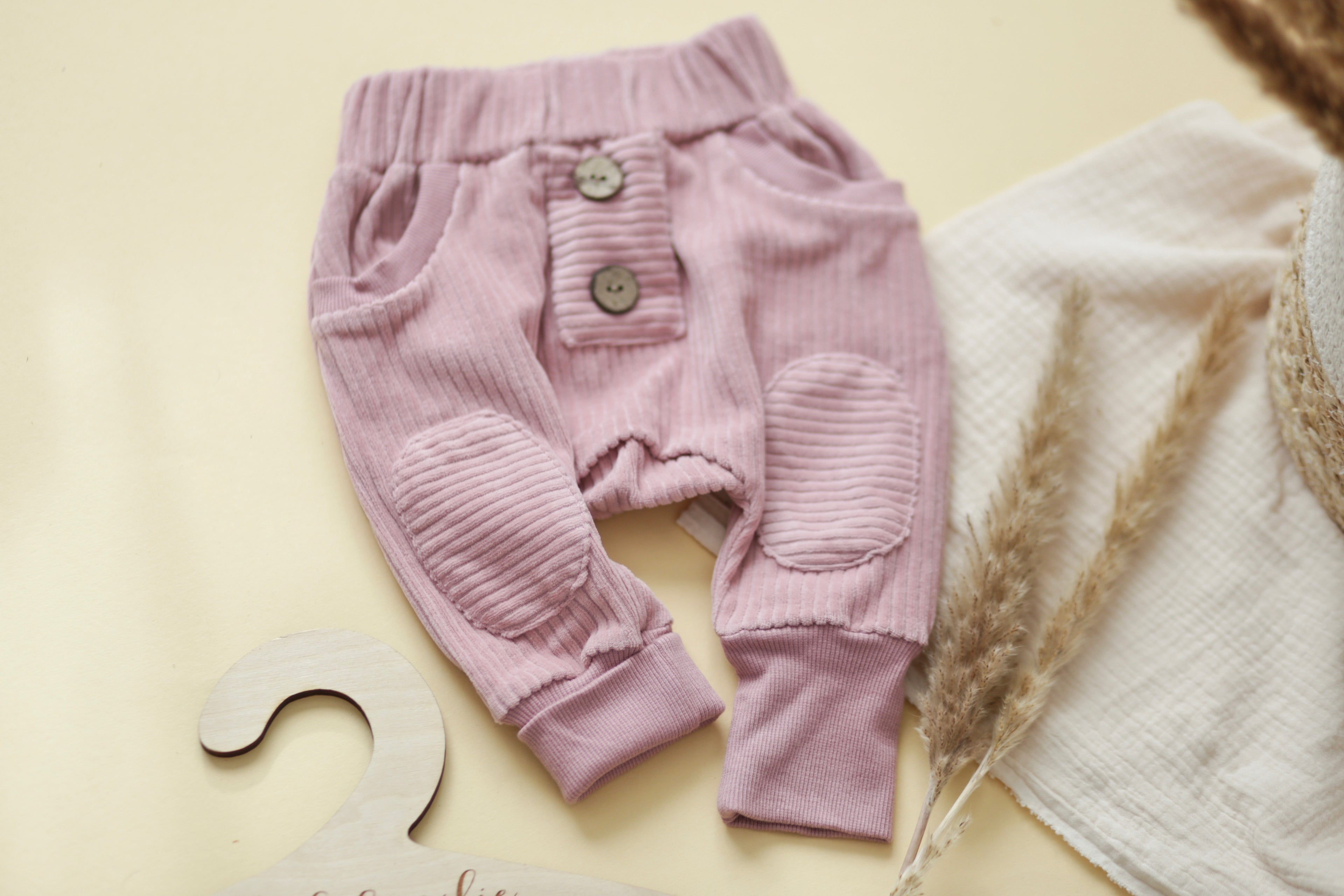 Cord-Hose (gerade Knopfleiste) altrosa 