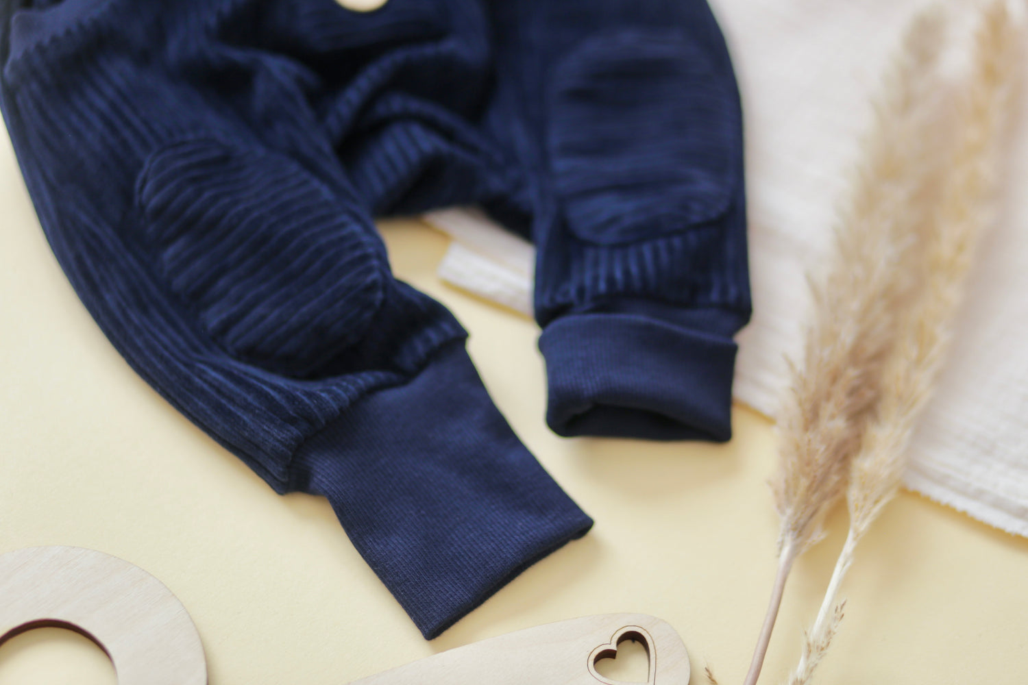 Cord-Hose (gerade Knopfleiste) navy 