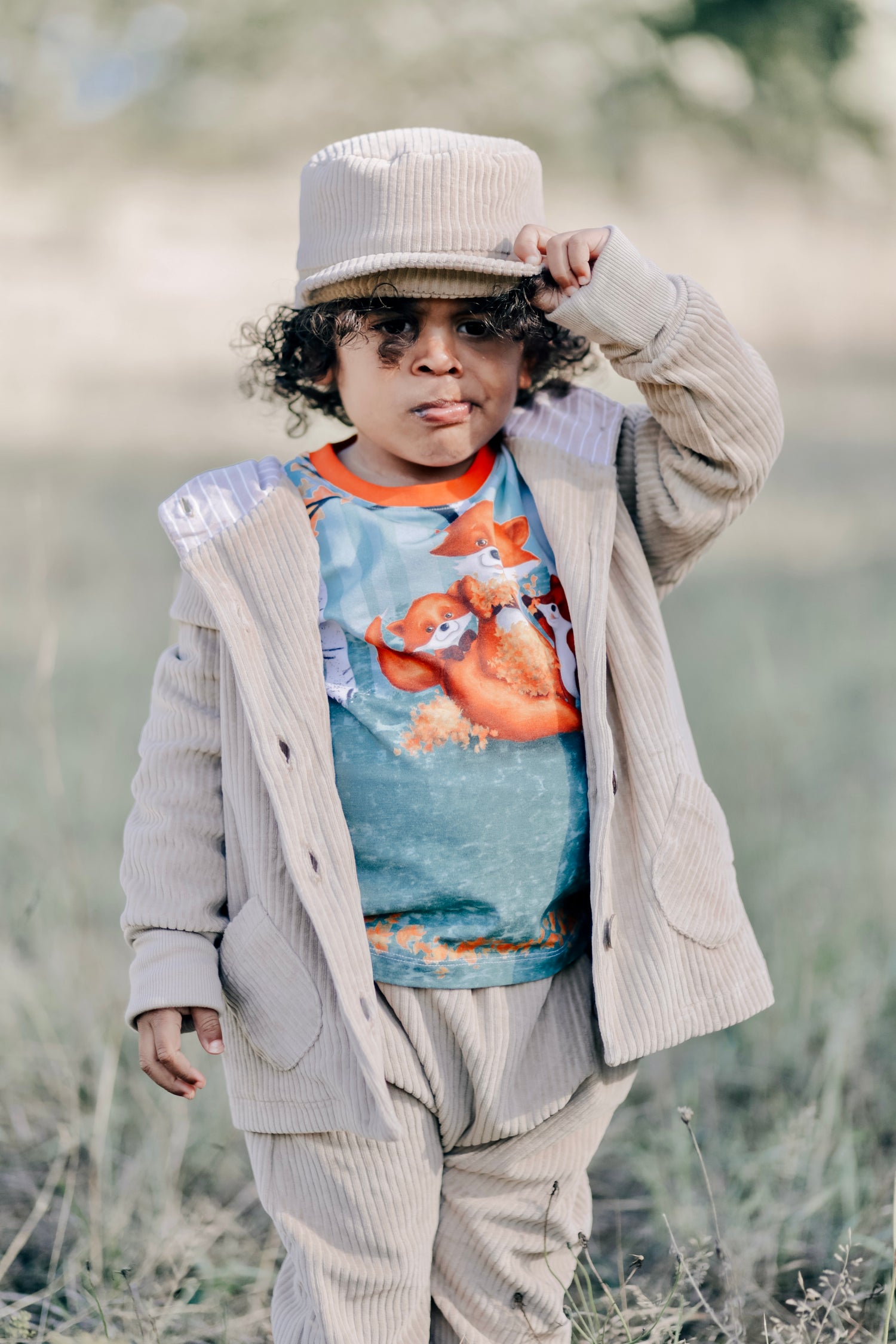 Cord-Knopfjacke beige 