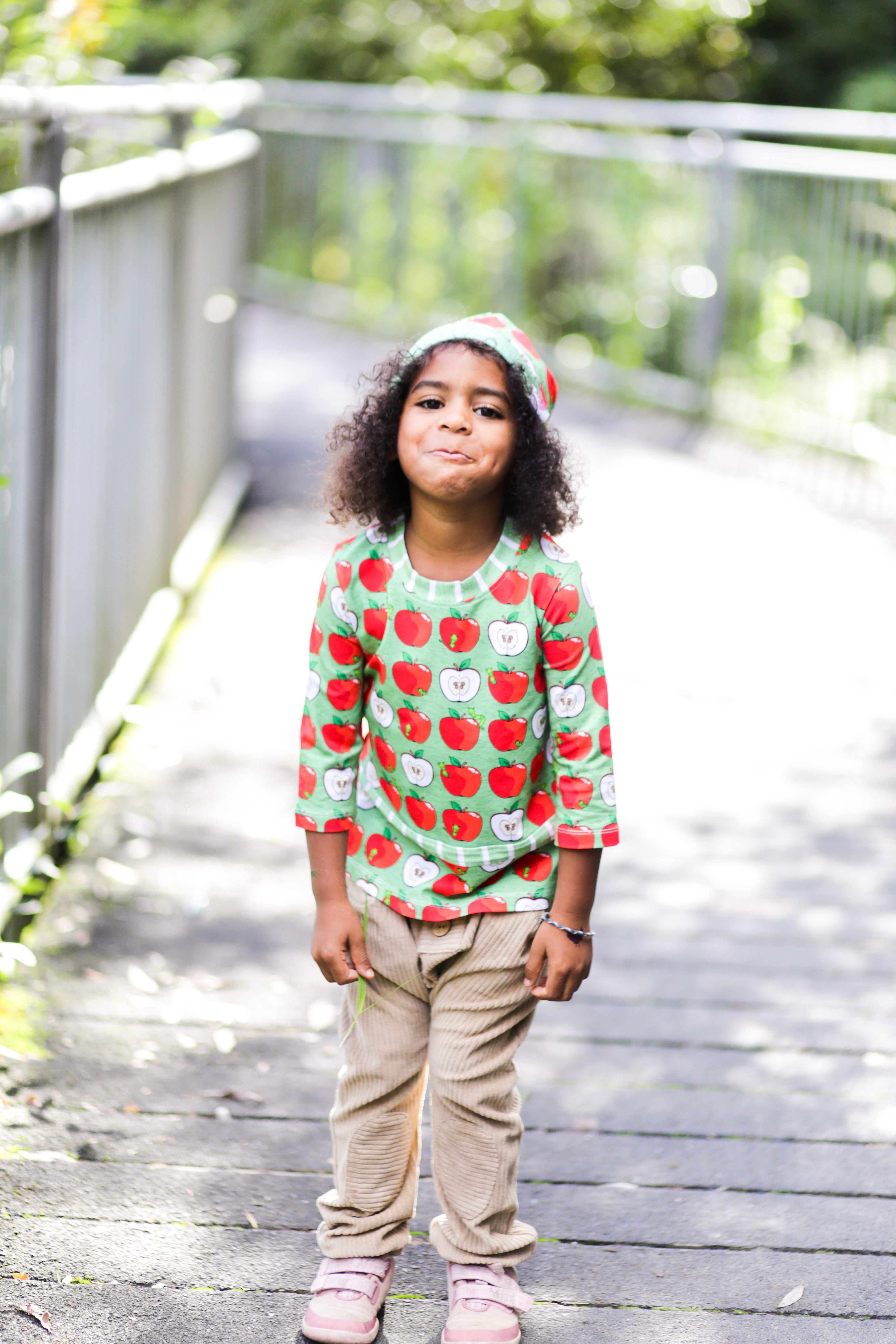 Cord-Hose (gerade Knopfleiste) beige 