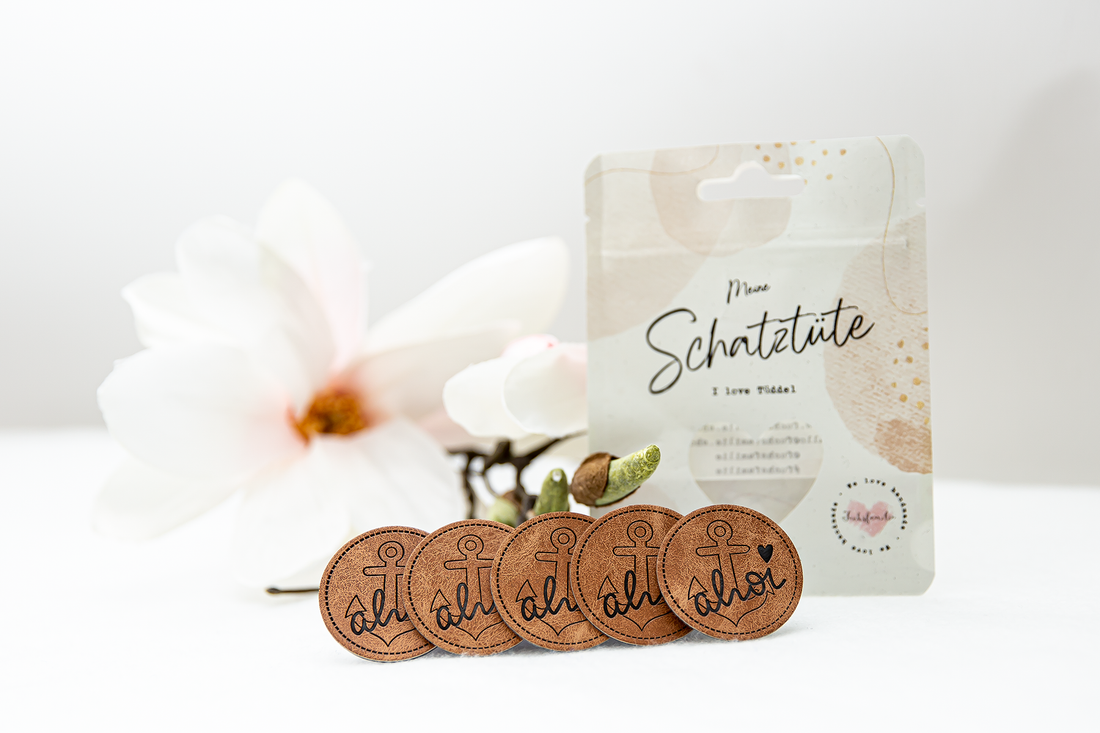 1 Schatztüte Ahoi-Labels Anker rund (enthält 5 Labels)